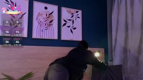 Sarah online show from February 2, 11:50 am