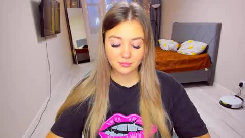 Sarah online show from January 12, 1:07 pm