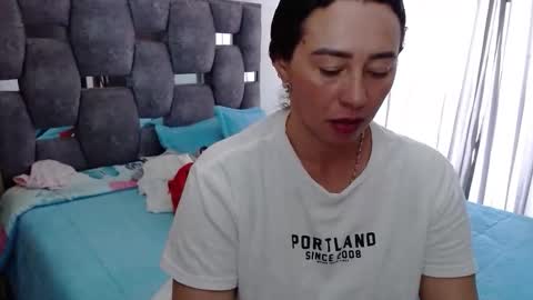 Lia online show from September 18, 3:05 pm