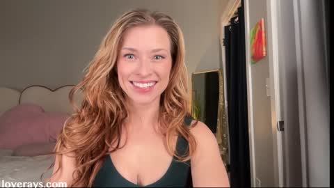 Back from Vacay  Follow for more here  online show from March 16, 3:20 am