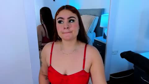 sararendon online show from January 9, 12:44 pm