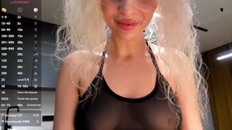 Sara online show from December 16, 9:43 pm