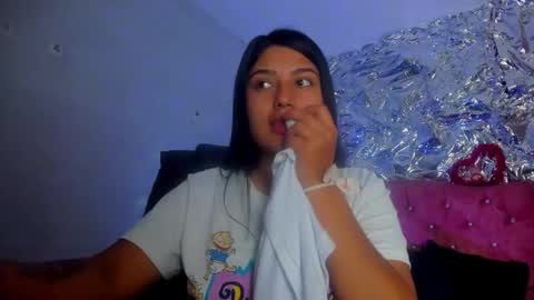 sarastonesx online show from February 20, 6:26 am