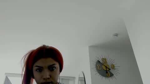 Snapshot of saray2312 chatting on October 20, 8:14 pm Saray online show from October 20, 8:14 pm