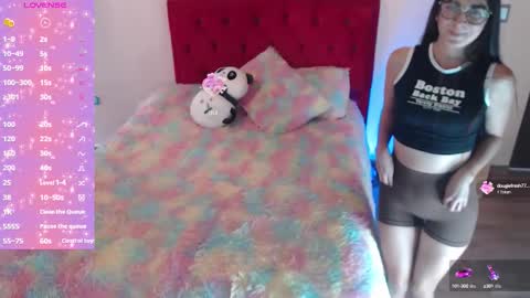 Snapshot of saray_honey1 chatting on October 7, 8:16 pm saray online show from October 7, 8:16 pm