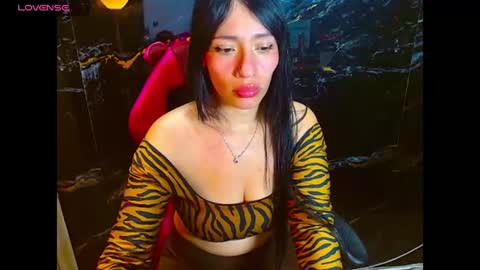 saray_nice online show from April 18, 5:42 am