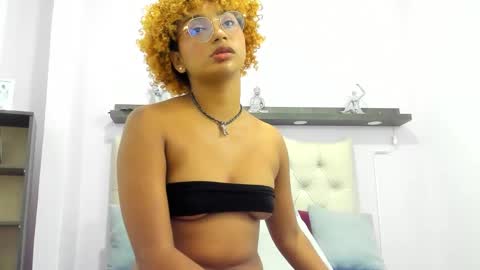 saray_sexy_love online show from March 4, 11:51 am