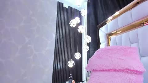 Saray online show from May 8, 11:10 pm