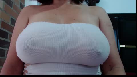 Sara online show from October 14, 5:05 pm