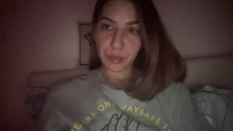 Sarrah online show from March 11, 11:37 pm