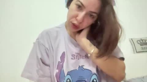 Sarrah online show from March 10, 7:29 pm