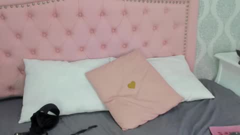 sasha smith8 online show from March 2, 7:53 pm