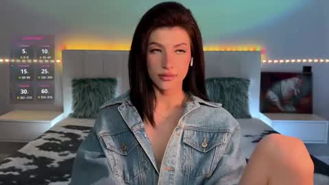 Hi everyone my name is Sasha   online show from April 25, 1:41 pm