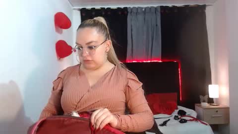 sasha_tk online show from September 8, 5:12 pm