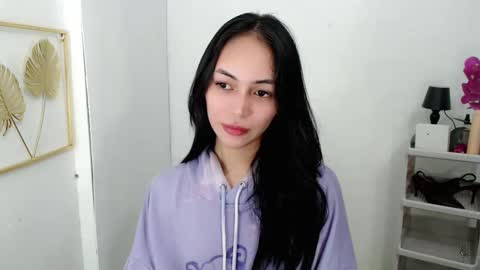 Sashi online show from December 21, 9:21 pm