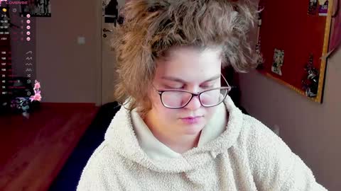 .Alexandra online show from December 15, 11:53 pm