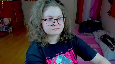 .Alexandra online show from May 3, 3:51 pm