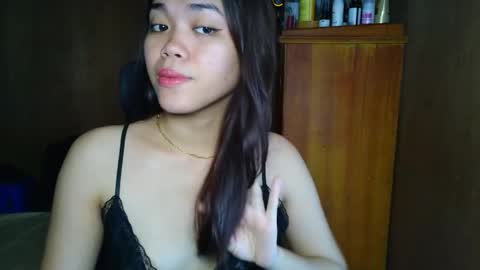 saszzyyumiie online show from December 5, 2:44 am