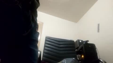 pinkWineboy online show from December 2, 4:13 am
