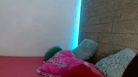 Sativa online show from December 21, 3:20 pm