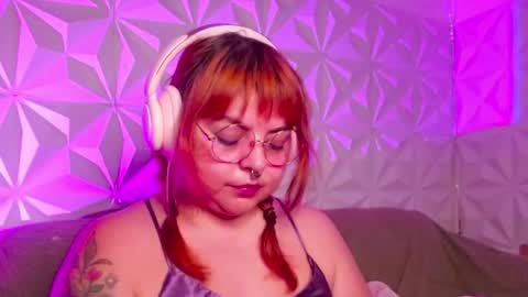 Gina George online show from September 9, 12:43 am