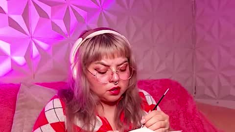 Gina George online show from November 29, 2:52 am