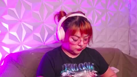 Gina George online show from September 13, 10:56 pm