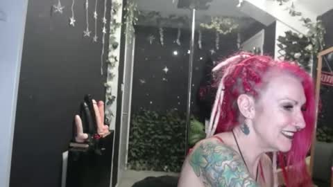 SaucySky online show from March 4, 10:40 pm