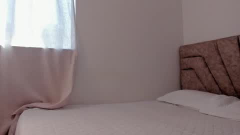 Savannahwildee online show from February 14, 12:52 pm