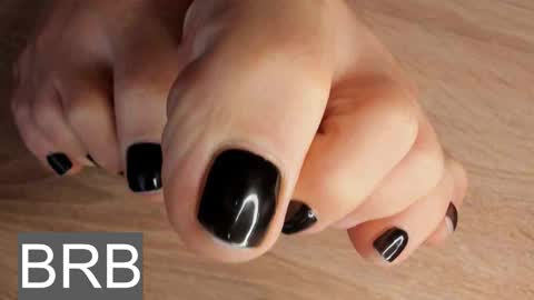 save the qween online show from November 24, 11:53 am