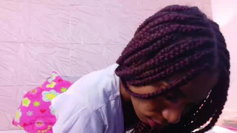 savory_pussy18 online show from September 12, 9:17 pm