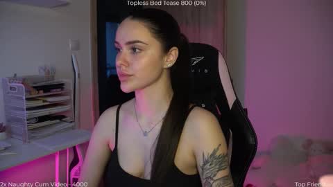 Naomi online show from March 5, 4:49 pm