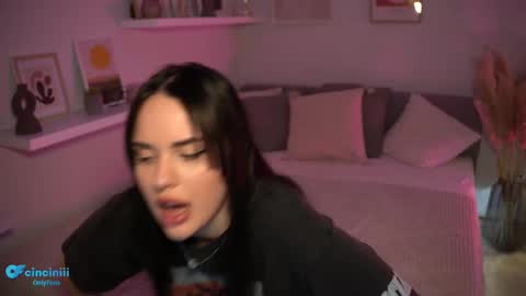 Naomi online show from February 11, 7:38 pm