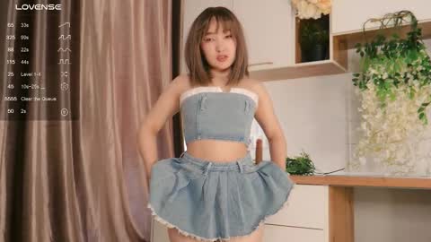 scamelia online show from October 13, 5:53 am