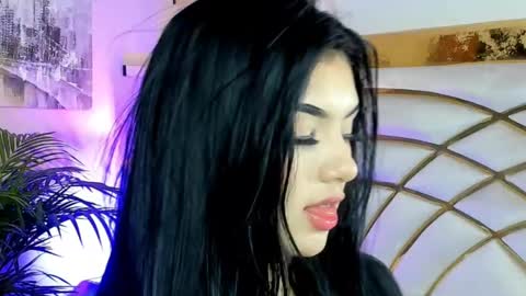 scarlet hill online show from January 24, 4:37 am