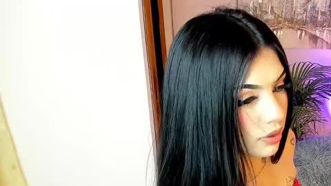 scarlet hill online show from January 26, 1:09 am