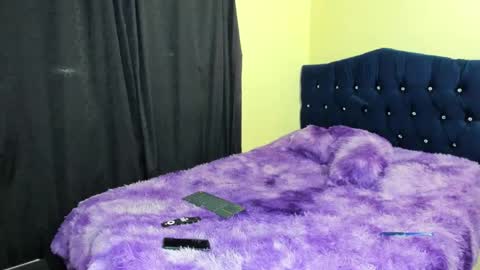 scarlet_tommy online show from February 9, 11:25 pm