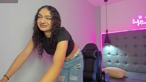 scarlet online show from March 10, 4:06 am