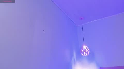 Scarlet  online show from October 31, 6:58 am