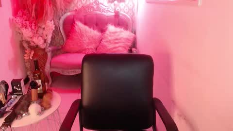 Scarleth online show from December 23, 3:56 am