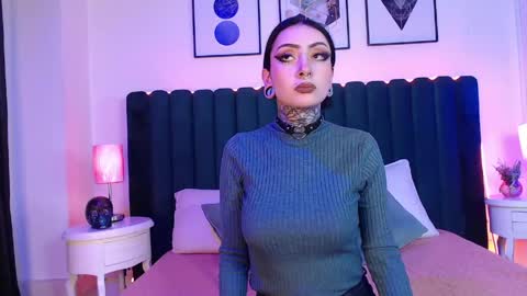 Scarleth online show from May 4, 11:11 pm