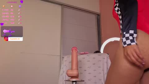 Snapshot of scarleth_red_ chatting on October 16, 2:06 pm I am  Scarleth  Check mi profile online show from October 16, 2:06 pm