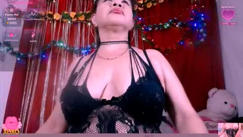 scarlethh hott online show from September 25, 10:00 am