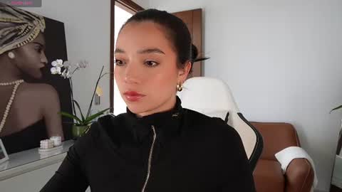 juli online show from June 24, 7:32 pm