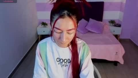 Scarlett online show from November 24, 1:32 pm