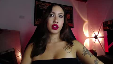 Snapshot of scarlett_buttock chatting on September 29, 4:06 pm Scarlett online show from September 29, 4:06 pm