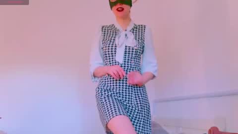 SCARLETT ELECTRA  -  online show from May 25, 4:24 pm