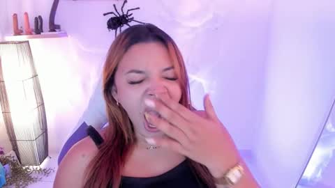 scarlett_enjoy1 online show from October 14, 12:52 pm