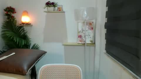    online show from June 8, 6:36 am