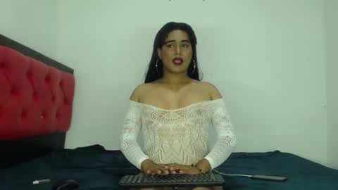 Snapshot of scarlett_tomsomp chatting on January 30, 4:27 am scarlett online show from January 30, 4:27 am